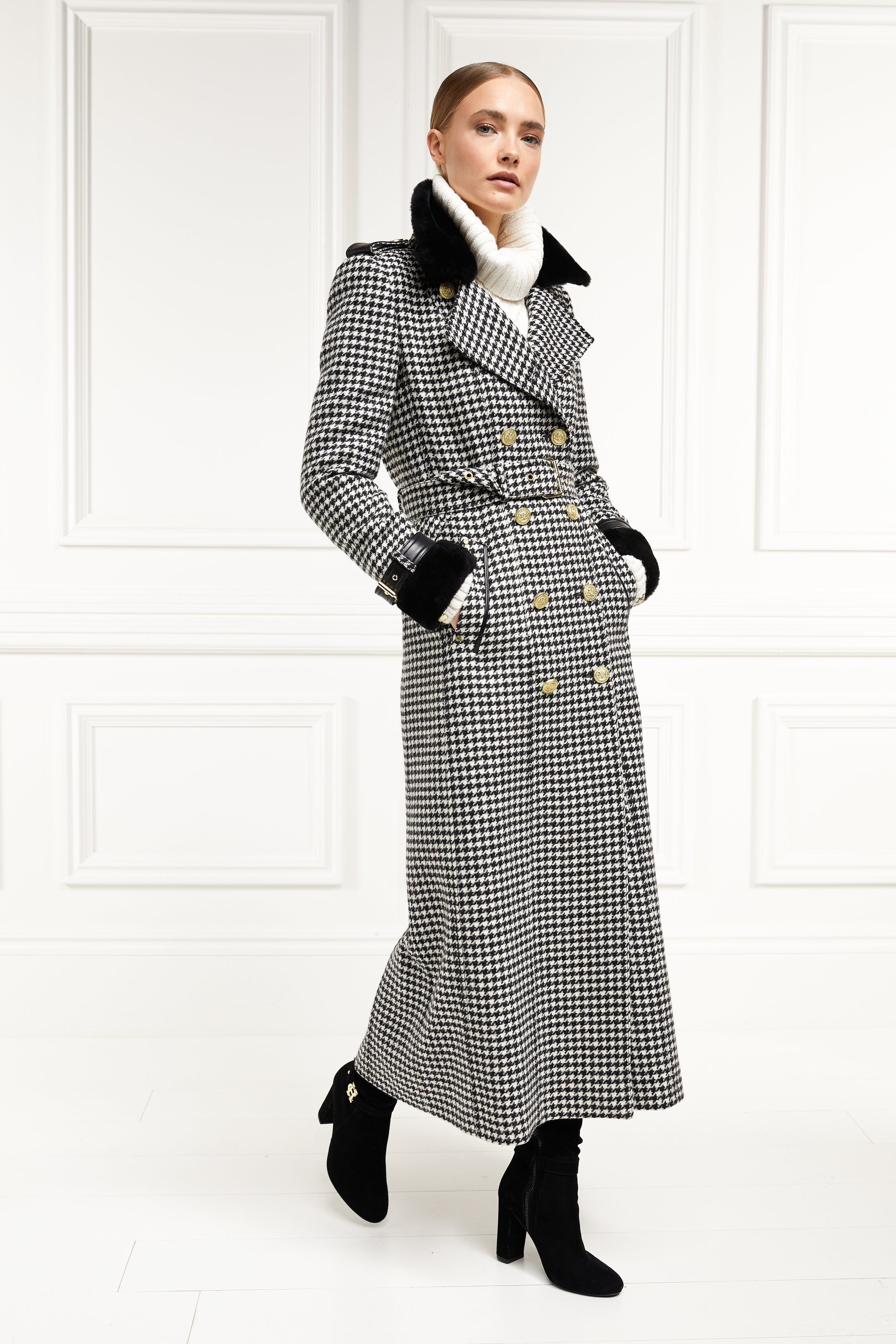 Gold Label Trench (Houndstooth) – Holland Cooper