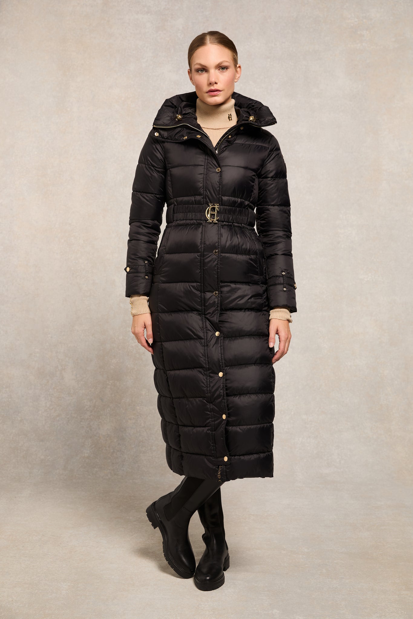 The Arosa Longline Coat (Black)