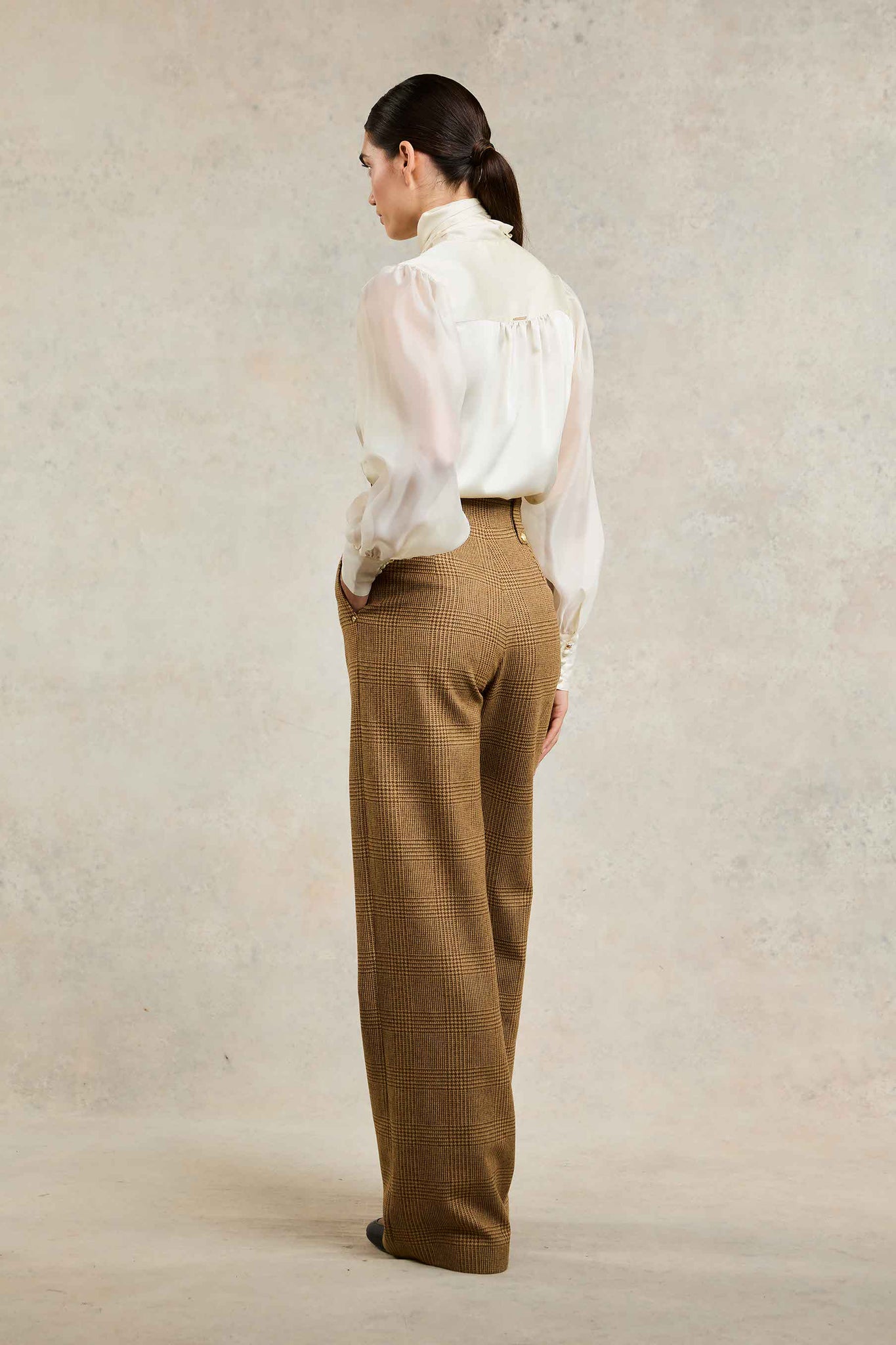 High Waisted Straight Trouser (Tawny)