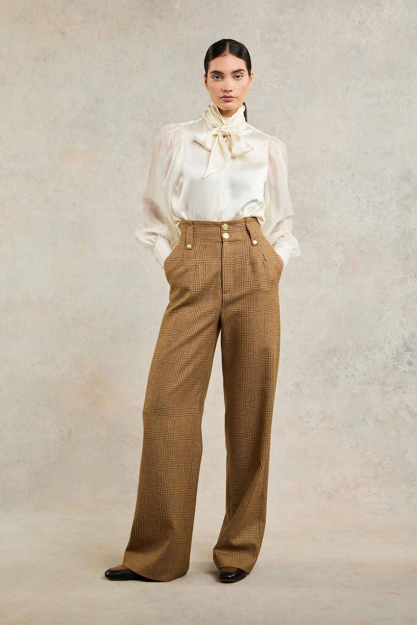 High Waisted Straight Trouser (Tawny)