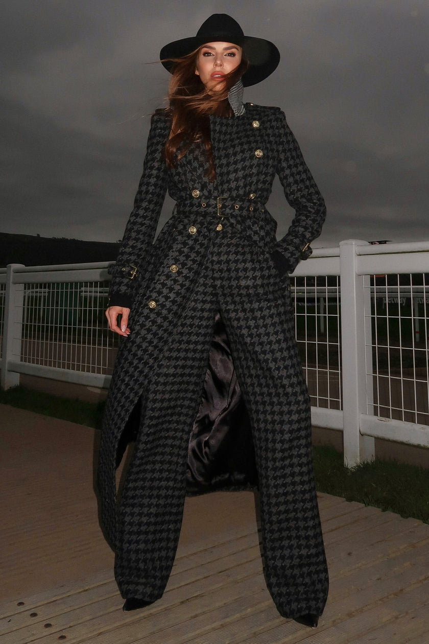 The Charcoal Houndstooth Look (Laura Blair)