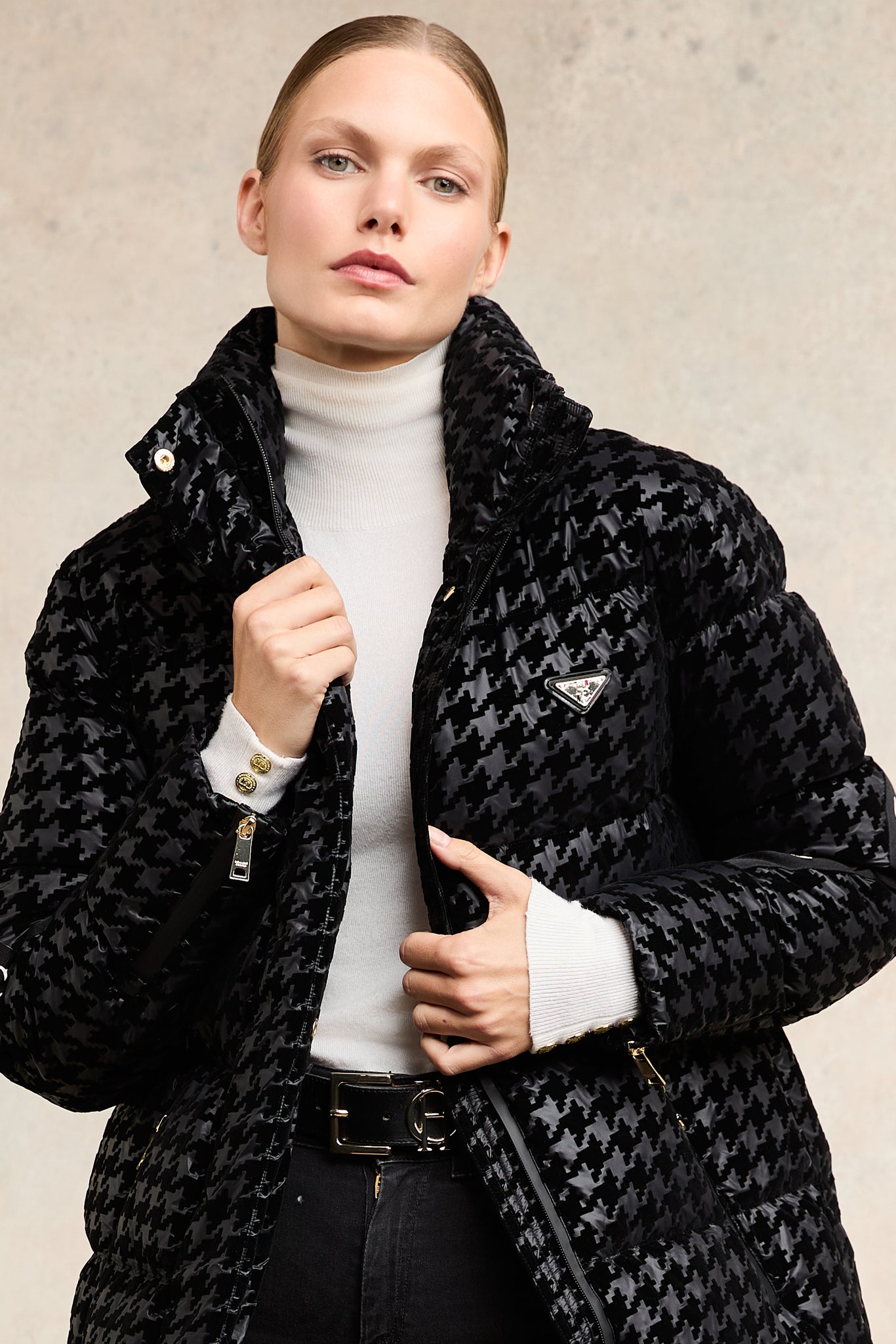 Camden Longline Coat (Mono Houndstooth)