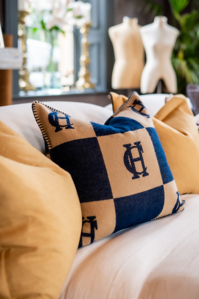 Luxury Cushion (Navy Camel)