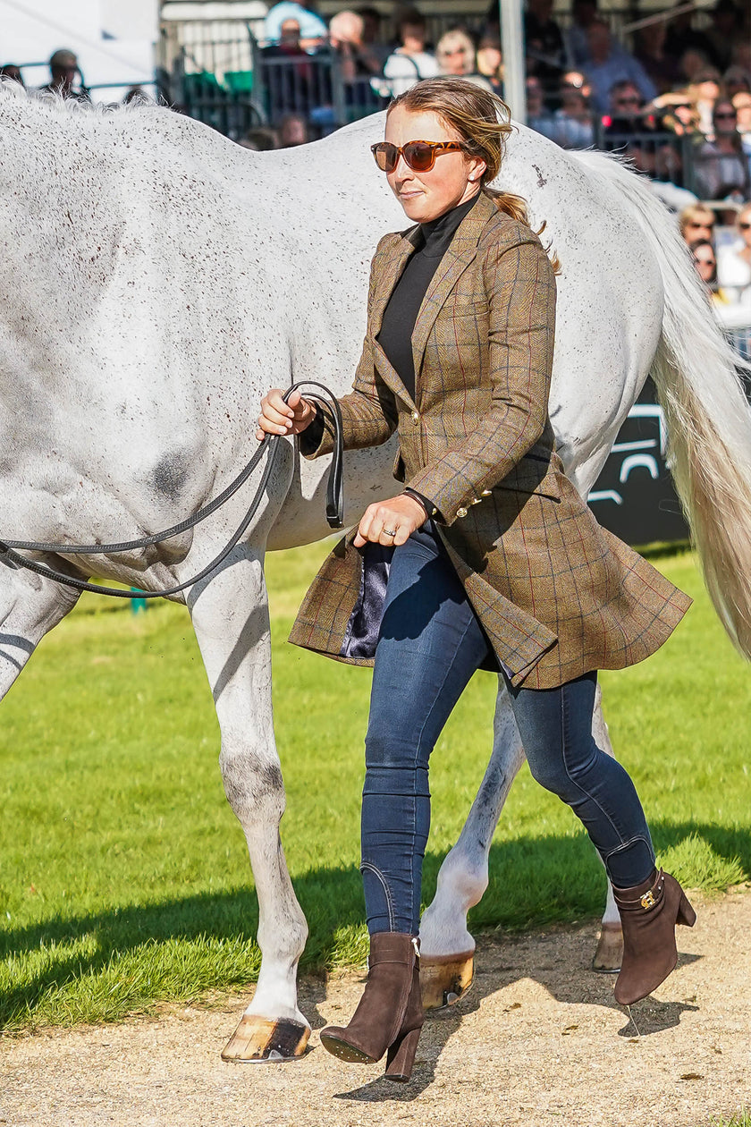 Jessica Phoenix's Trot Up Look One