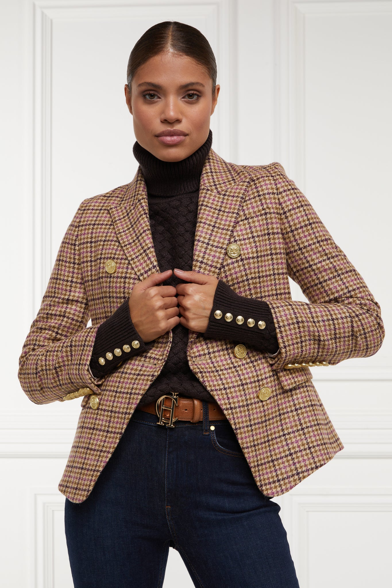 womens lightweight roll neck basket weave knit jumper in chocolate worn with a tweed blazer in Charlton tweed